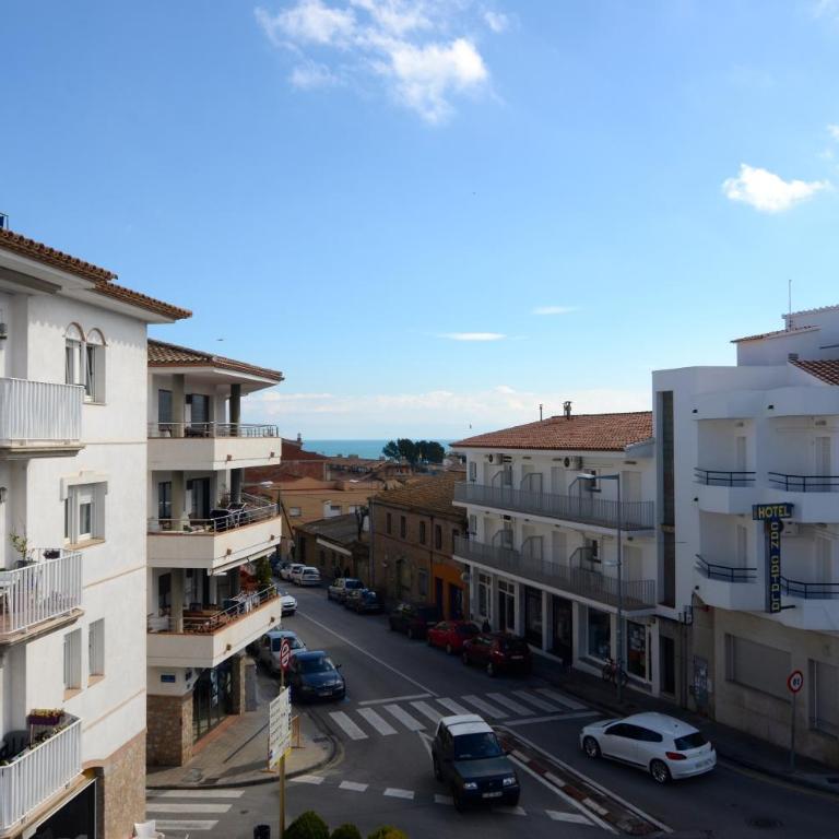 Les Escoles - Apartamento de 3 dormitorios - 2