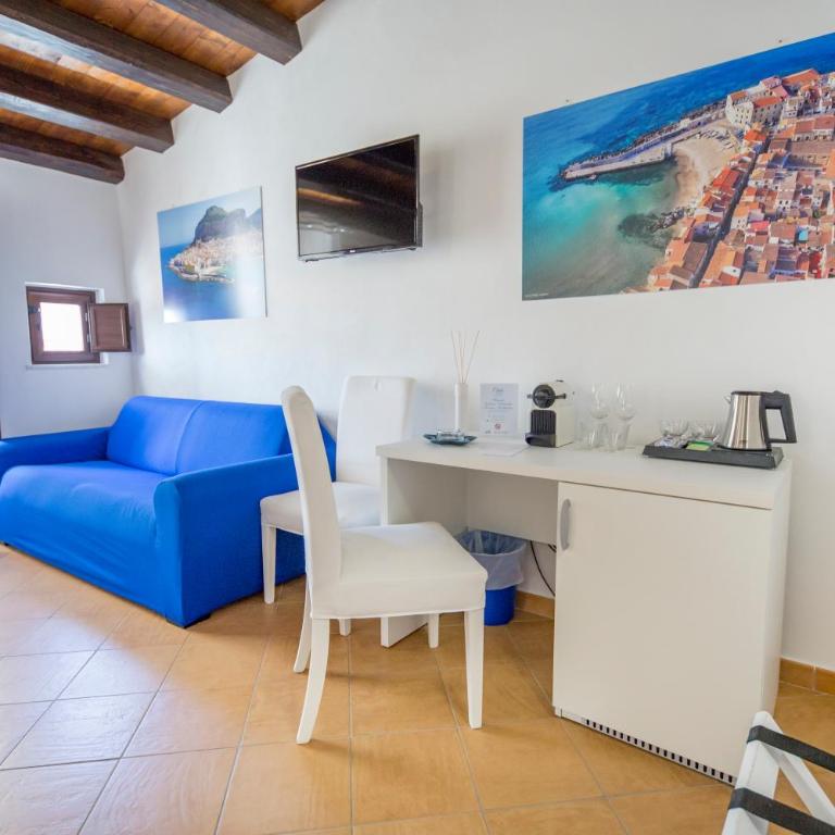Cefalu in Blu - Camera Tripla Superior con Vista Mare - 10