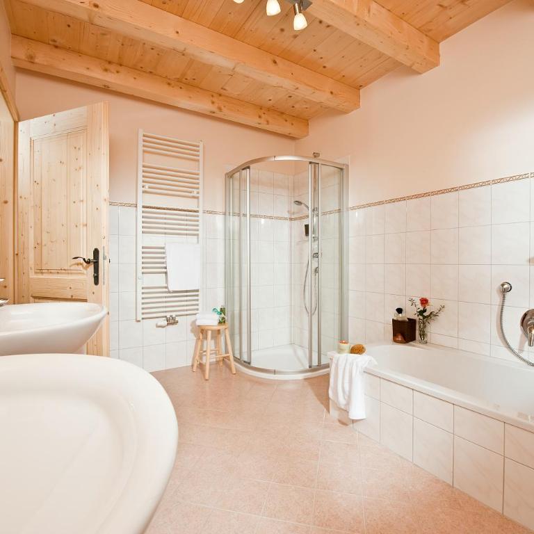 BRUGGER ChaletDorf - Chalet Comfort - 2
