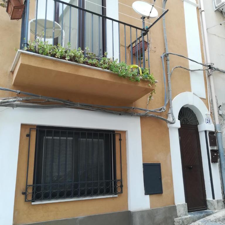 amendola24 - Appartamento su 2 Livelli con 2 Camere da Letto - 5
