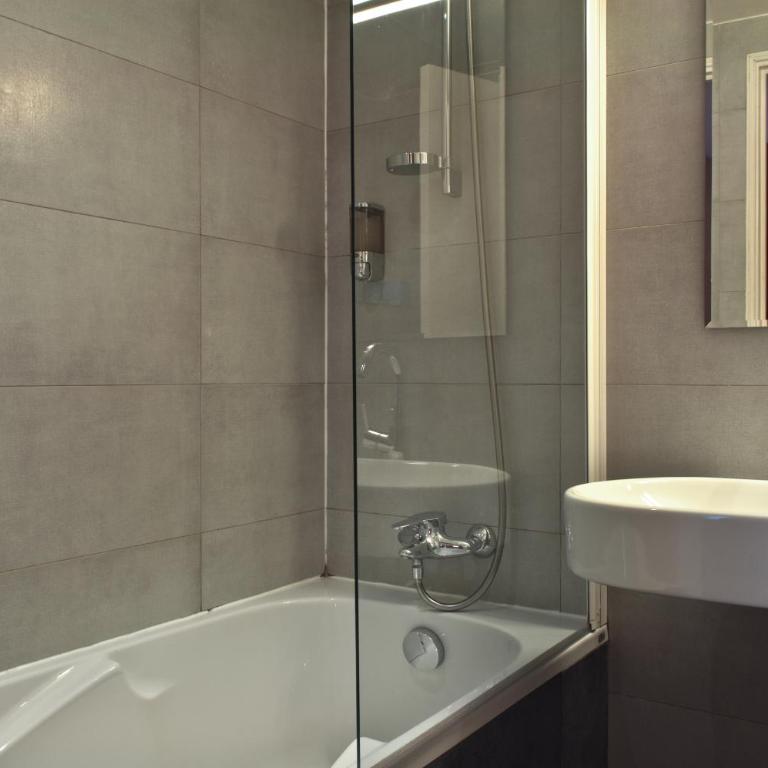 Hôtel Eugénie - Chambre Double Standard - 2