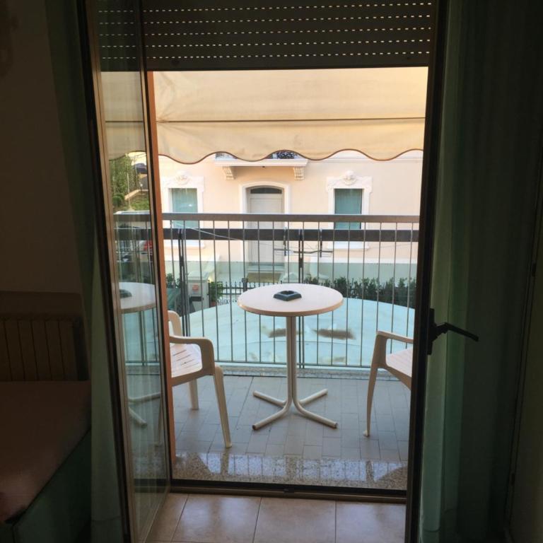 Hotel Peonia - Camera Singola con Balcone - 2