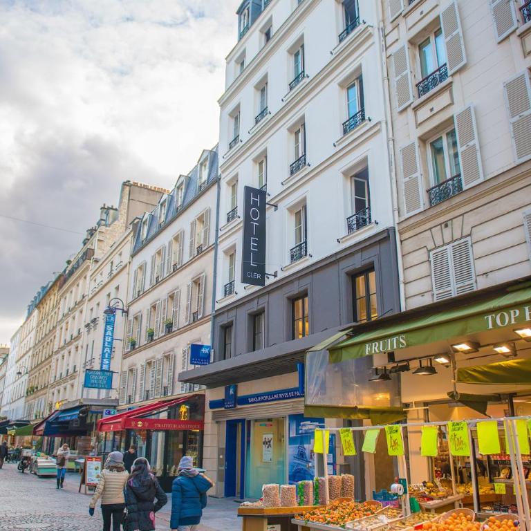 Cler Hotel - Chambre Double Supérieure - Vue sur Rue - 5
