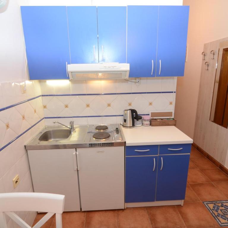 Maritimo Apartments - Studio Apartment - 16