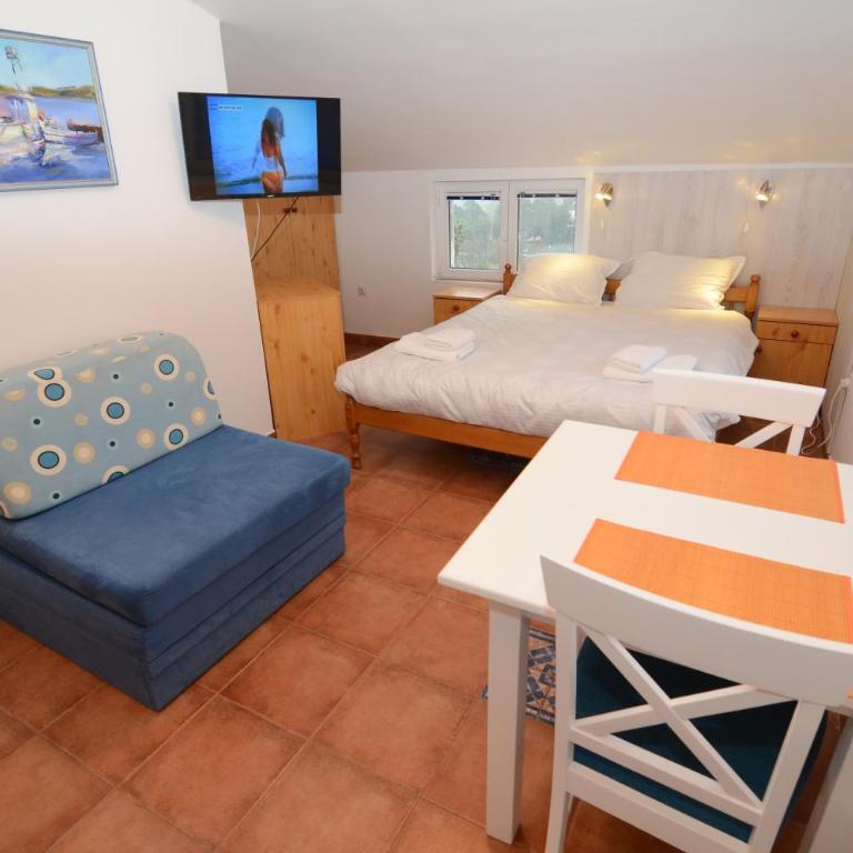 Maritimo Apartments - Studio Apartment - 8
