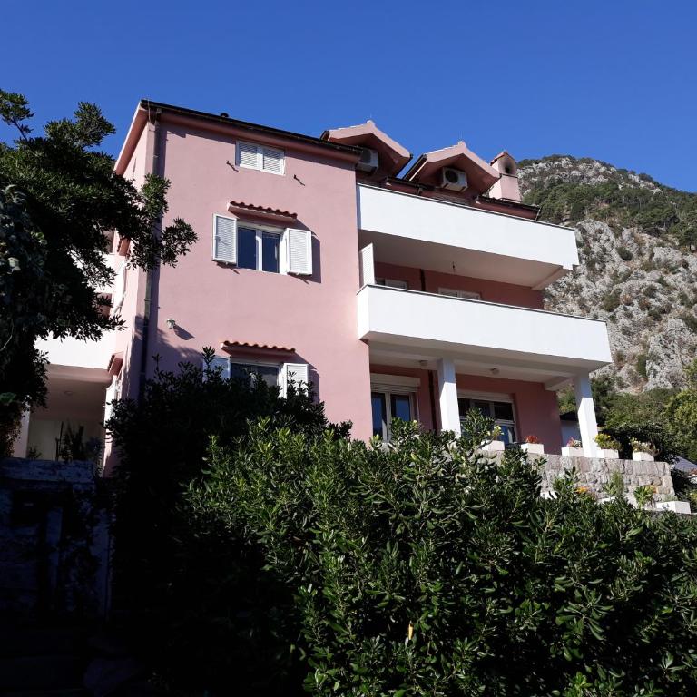 Maritimo Apartments - Studio Apartment - 6