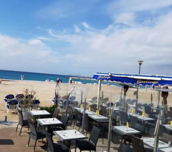 VUE MER et montagne dans parc du roy d'espagne, Up to 7 people - Apartment - 34