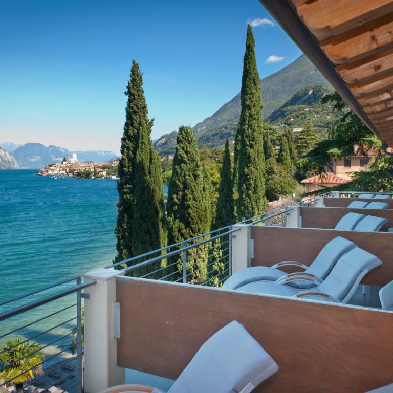 Beach Hotel Du Lac Malcesine - Camera Matrimoniale Superior con Balcone e Vista Lago - 1