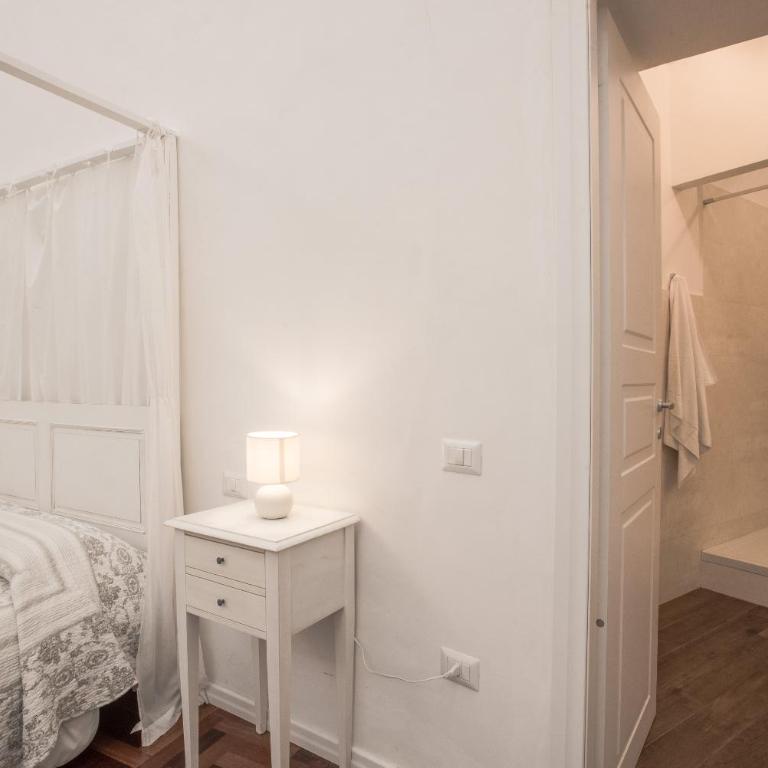 Residenze al Castello - Deluxe King Room - 8