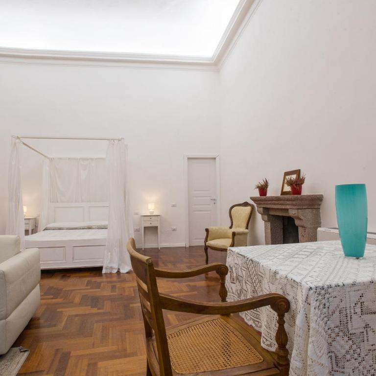 Residenze al Castello - Deluxe King Room - 9