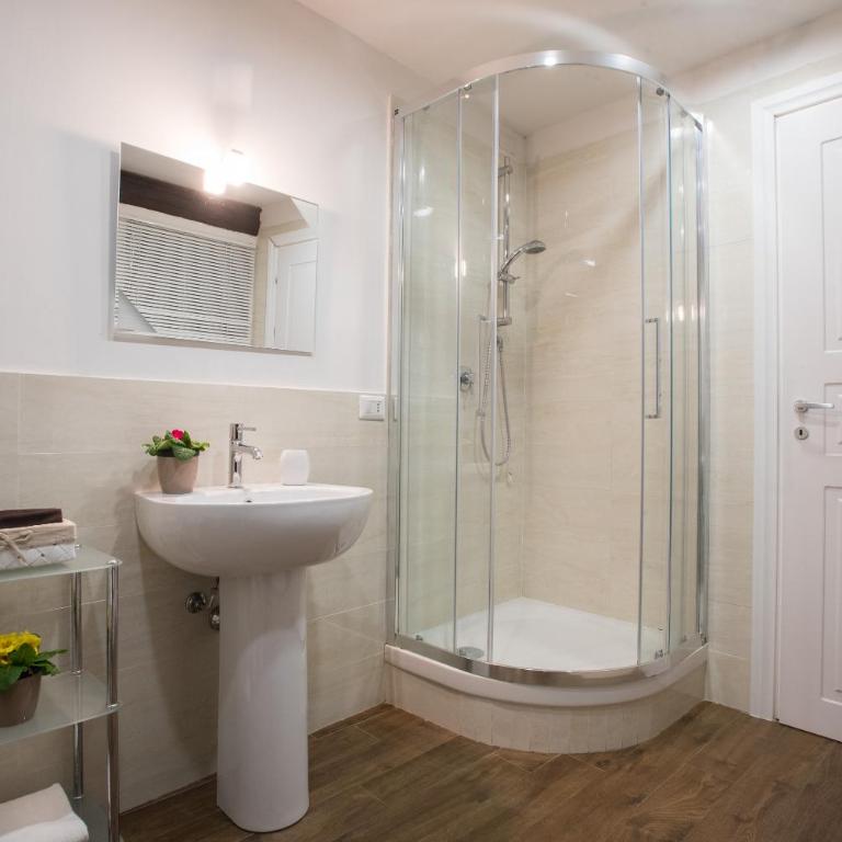 Residenze al Castello - Deluxe Double Room - 15