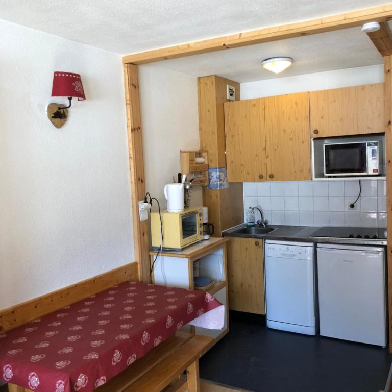 Appartement Valfréjus 4 personnes au pied des pistes - Appartement - 6