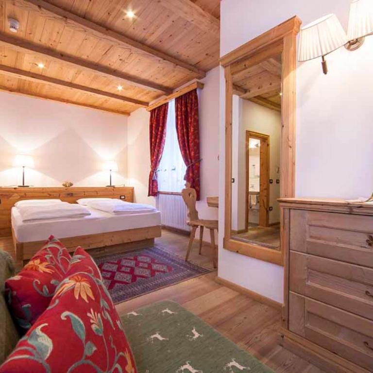 Hotel Corona Krone - Camera Superior Matrimoniale/Doppia con Letti Singoli - 4