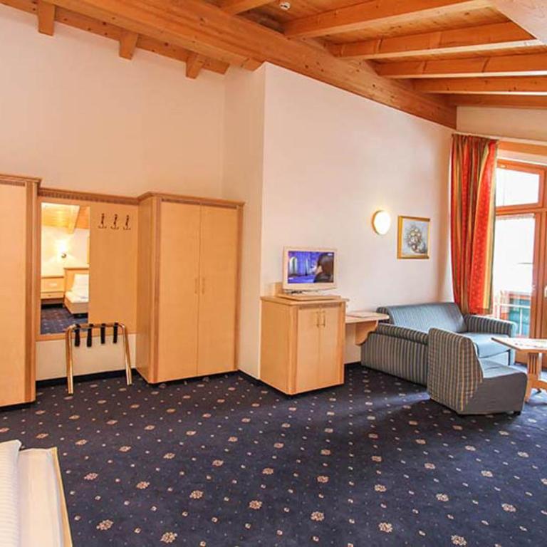 Gasthof Bad Hochmoos - Junior Suite - 5
