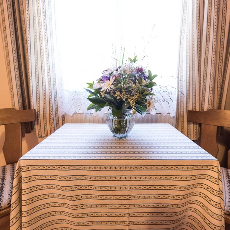 Gasthof zum Hirschen - Budget Doppelzimmer - 4