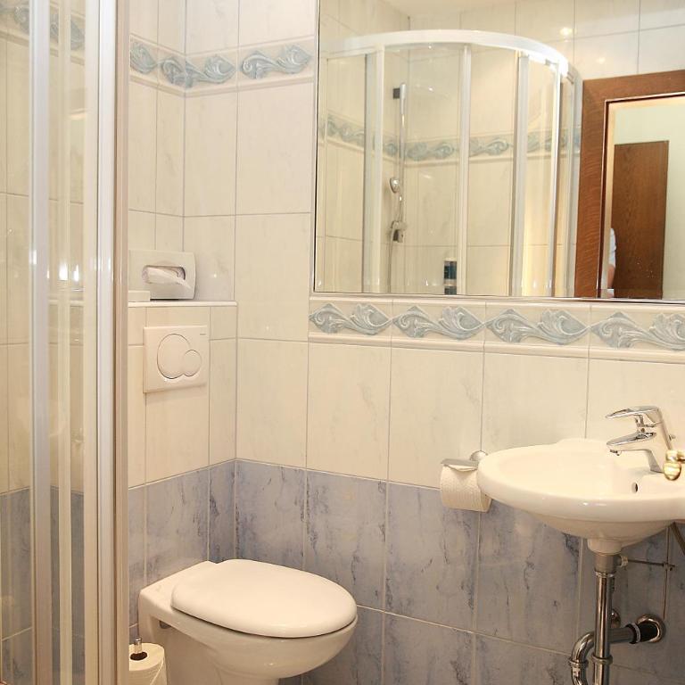 Altstadt Hotel Mosser Villach mit Parkplatz - Kleines Einzelzimmer - 2