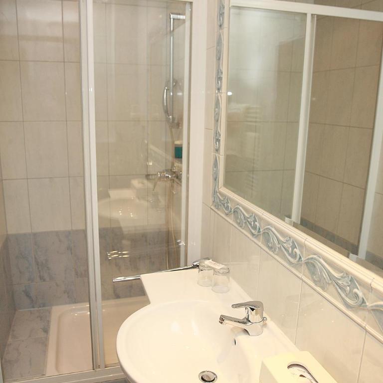 Altstadt Hotel Mosser Villach mit Parkplatz - Classic Doppelzimmer - 7
