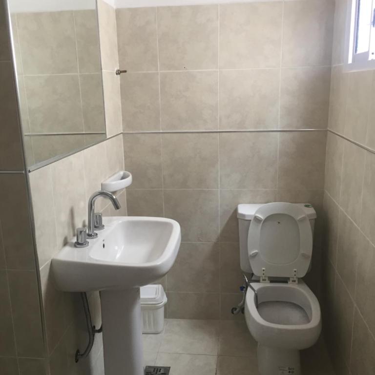Link Cordoba Hostel - Habitación Familiar con baño privado - 8