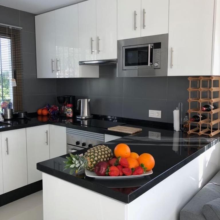 Spacious 3-Room Apartment with Pool - Riviera del Sol - Apartamento - 2