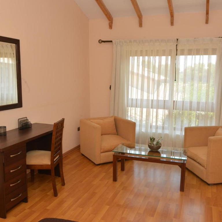 Howard Johnson Hotel Rinconada de Los Andes - Habitación Doble Business con cama extragrande - No fumadores - 3