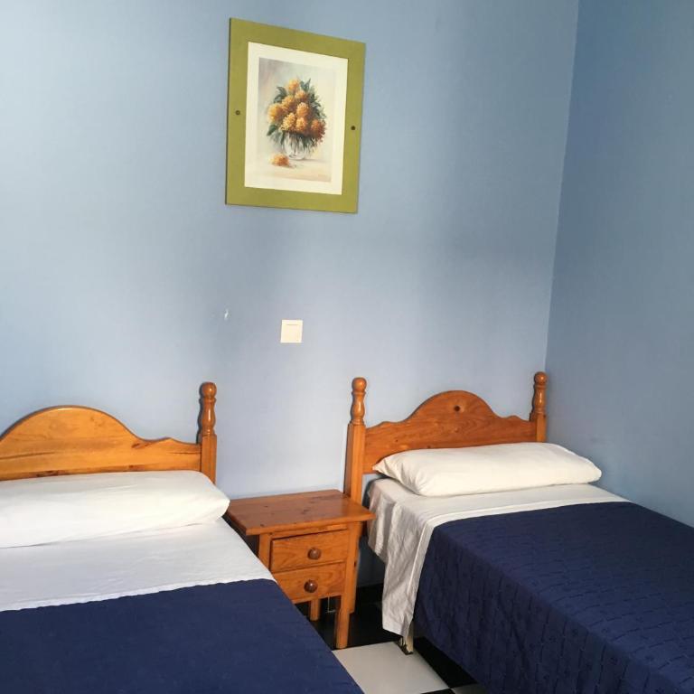 Pension Lisdos - Habitación Doble con baño compartido - 1 o 2 camas - 6