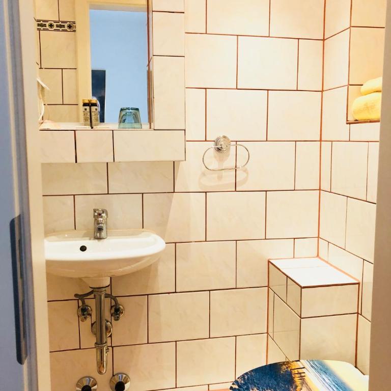 Hotel Mariahilf München - Small Single Room - 1