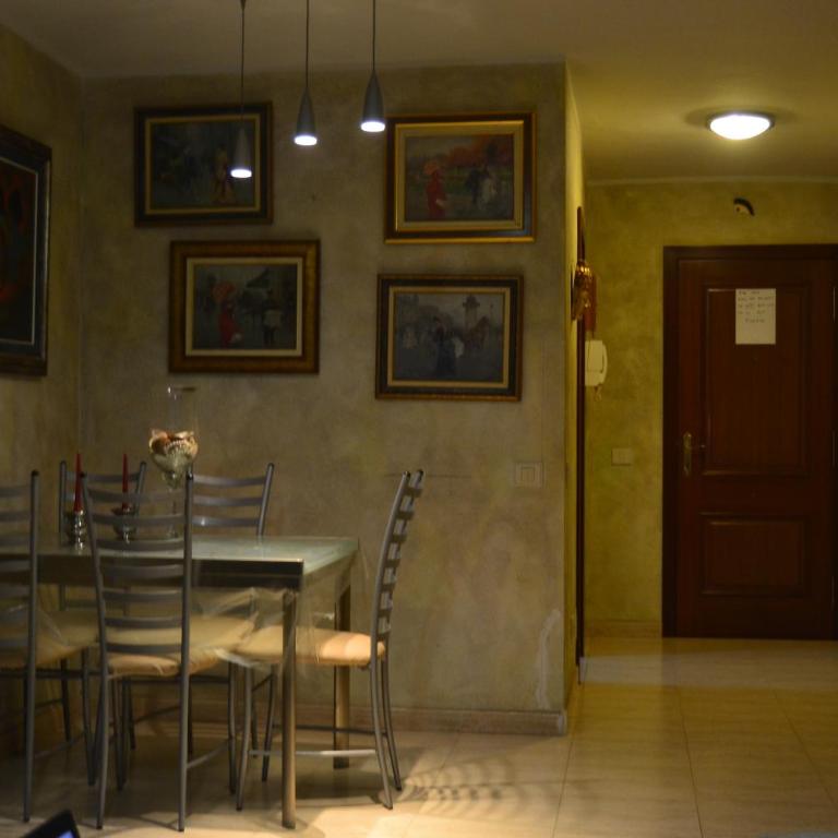 Fano's House - Habitaciones en vivienda particular - Habitación Individual con baño compartido - 1