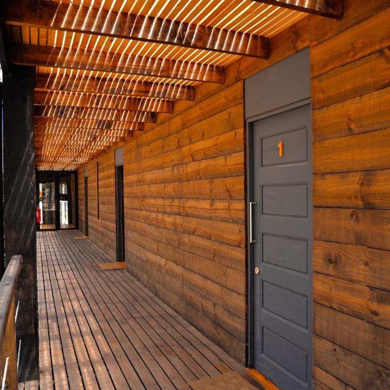Tripanko Lodge & Bungalows - Classic Suite - 2