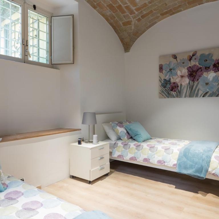 Amazing 4 bedrooms apartment with garden - Appartamento - 49