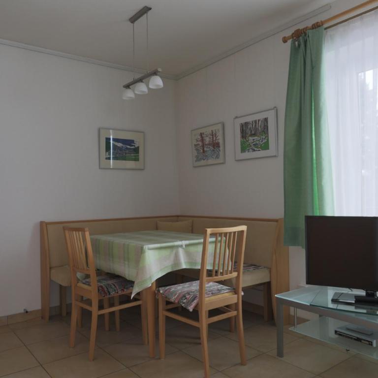Ferienwohnungen Matzner - Apartment mit 1 Schlafzimmer und Balkon - 6