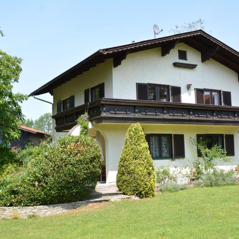 Haus mit Garten - Ferienhaus - 1