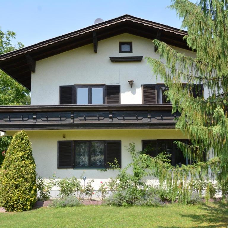 Haus mit Garten - Ferienhaus - 2