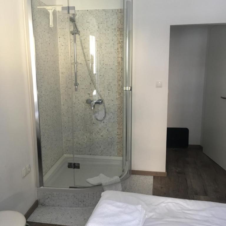 Pension Kirchenwirt - Doppelzimmer - 6
