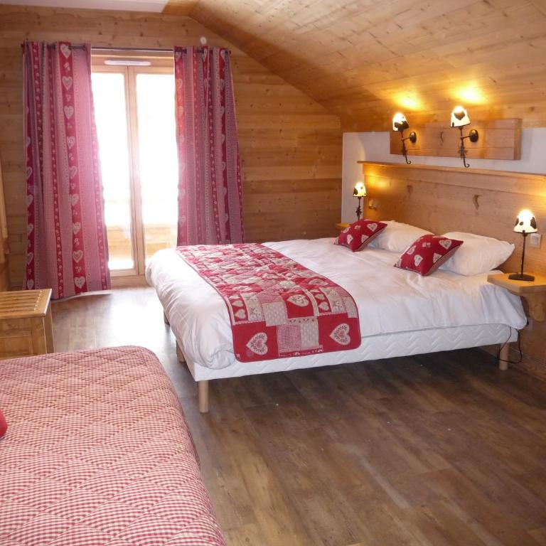 Chalet-Hôtel Le Beausoleil, The Originals Relais - Chambre Triple - 3