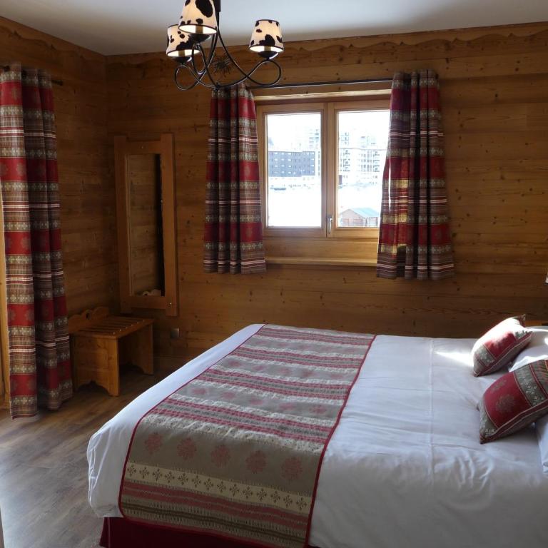 Chalet-Hôtel Le Beausoleil, The Originals Relais - Chambre Double ou Lits Jumeaux - 2