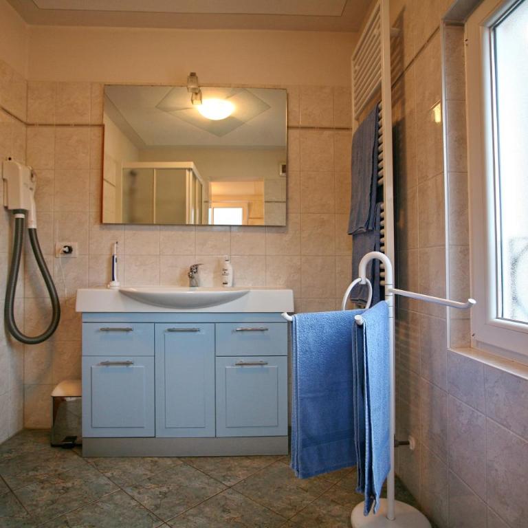 B&B 21 - Doppelzimmer mit eigenem Bad - 8