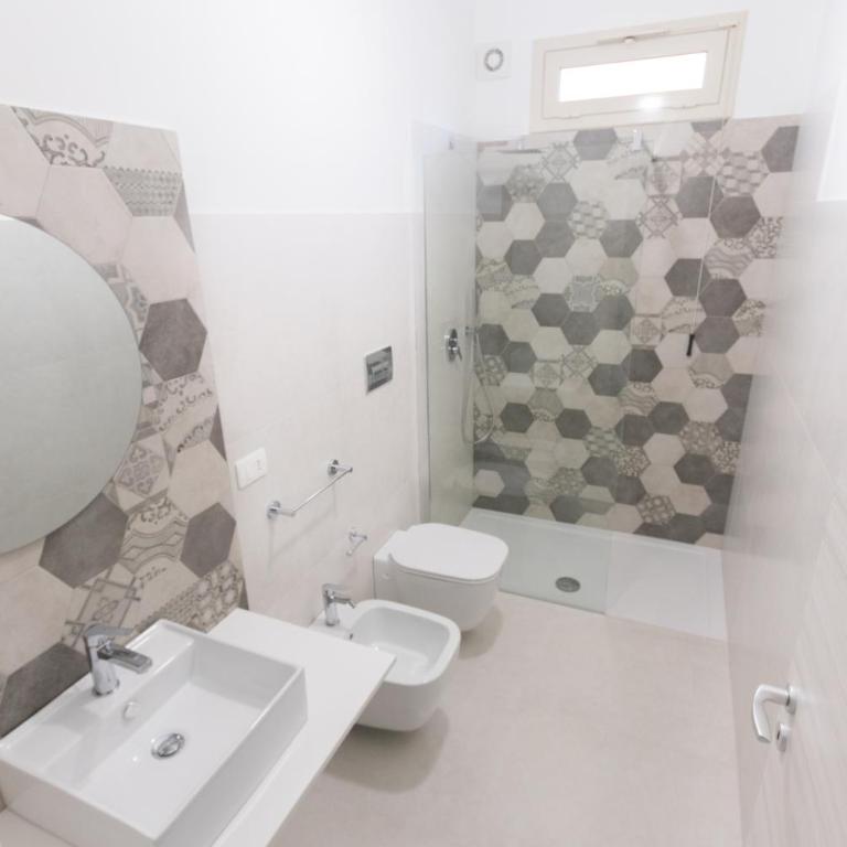 Hybla Major B&B - Camera Matrimoniale con Bagno Privato - 13