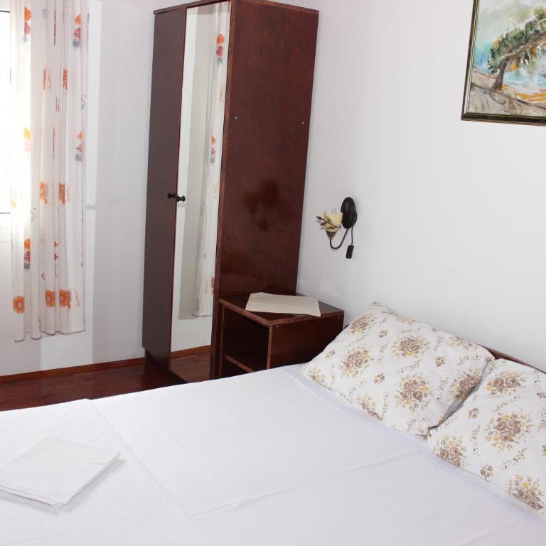 Apartment Dijana - Apartment - 11