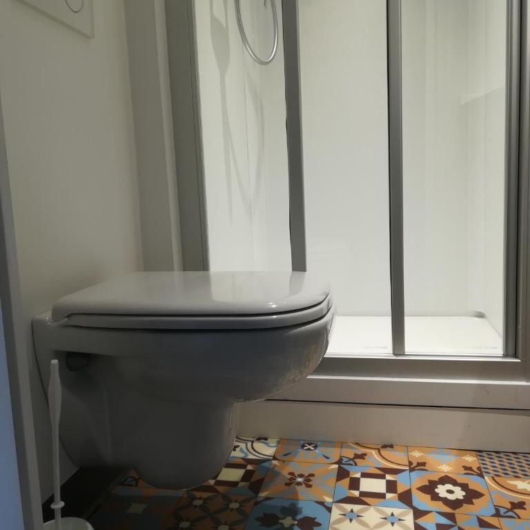 hotelF1 Avignon Centre Courtine gare TGV - Chambre Cabrio avec Salle de Bains Privative - 16