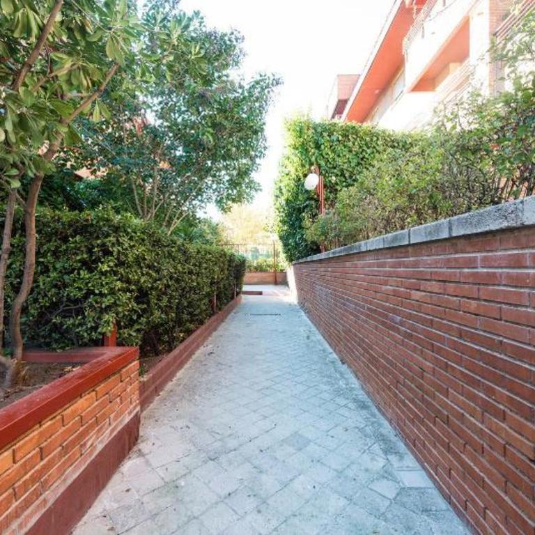 Vivienda Familiar con Jardin junto a Ifema - Apartment - 56