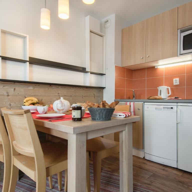 Résidence Pierre & Vacances Le Britania - Apartment mit einem Schlafzimmer und Balkon (4 Personen) - 4