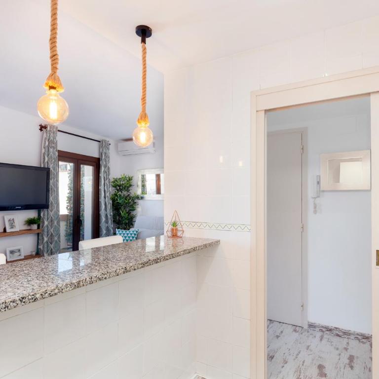 Lets Holidays Nice apartment 1 min to the beach - Apartamento - 13