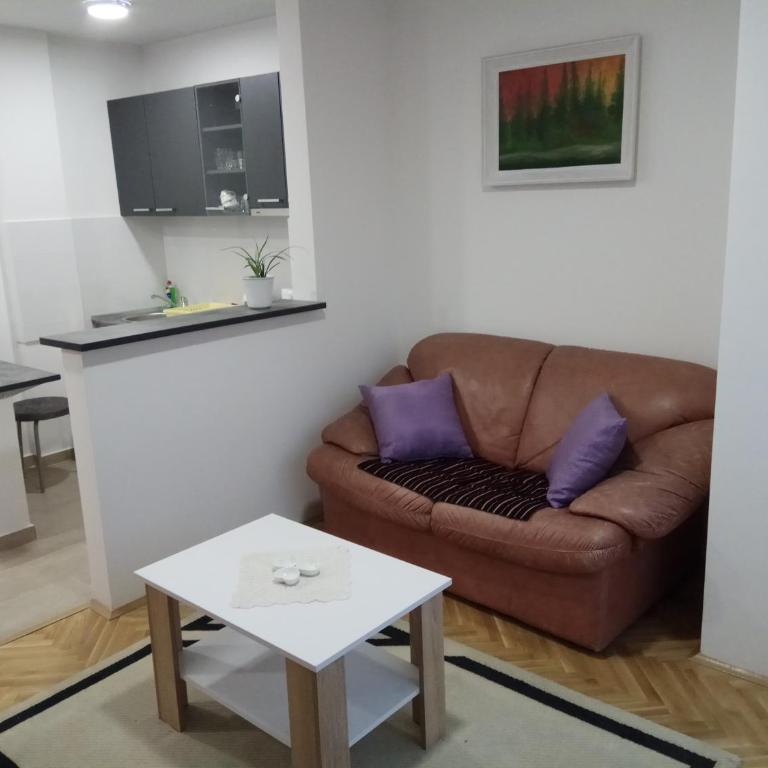 Apartman Ana - Apartment - 8