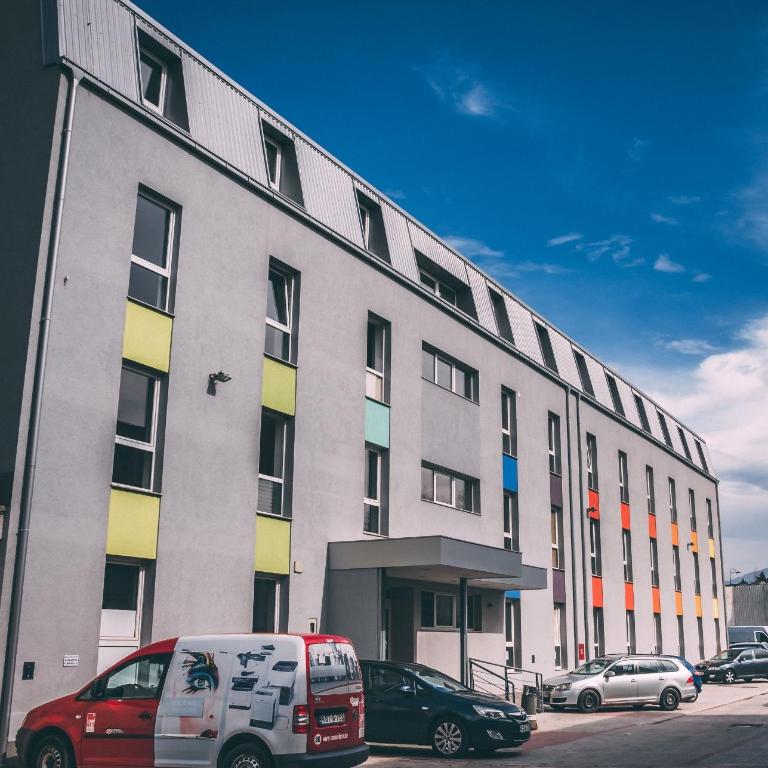 Orange Business Centar Apartments - Economy Double or Twin Room - 1