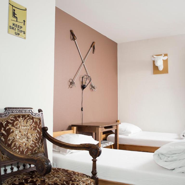 1861 Châtel Hostel - Chambre Lits Jumeaux avec Douche - 3