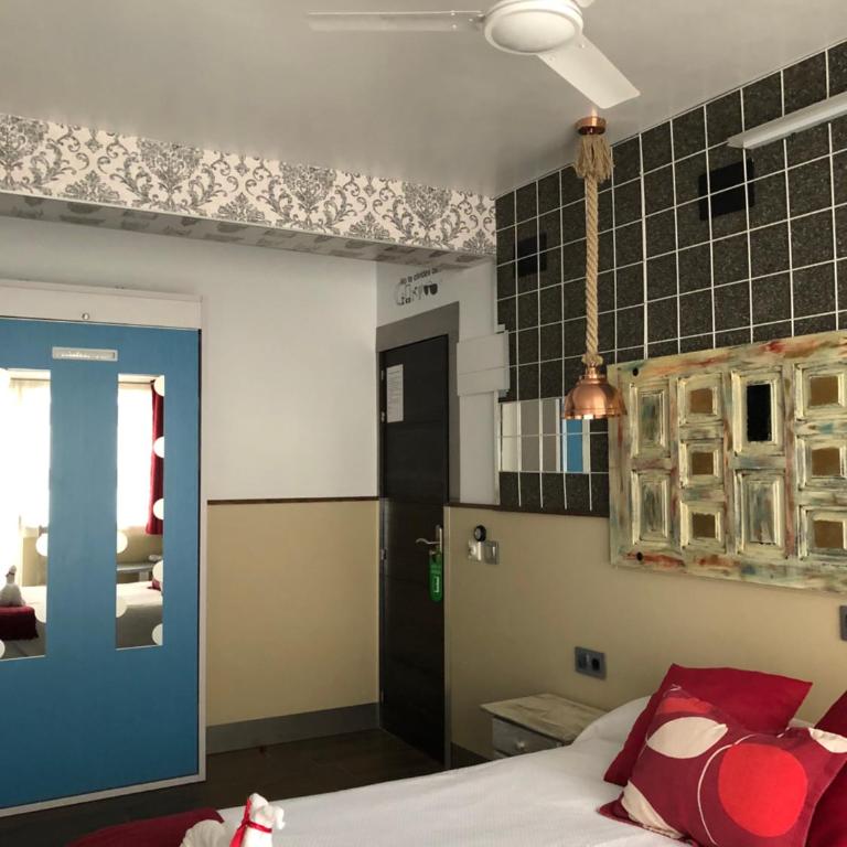 Hostal Boutique Luna de Gavín - Double or Twin Room - 10