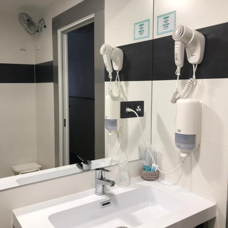 Hostal Boutique Luna de Gavín - Double or Twin Room - 5