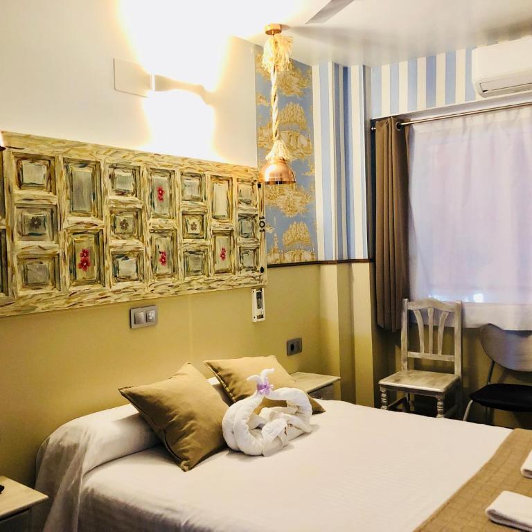 Hostal Boutique Luna de Gavín - Double or Twin Room - 4