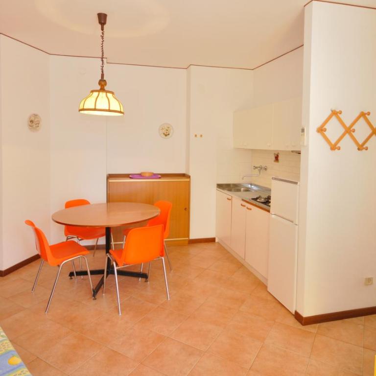 Condominio Stella - Two-Bedroom Apartment - 4