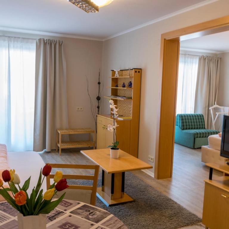 Exclusive Holiday Apartments - Appartamento con 1 Camera da Letto e Balcone con Vista Frontale - 7